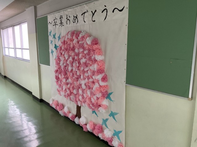 1年生全員で作った壁画